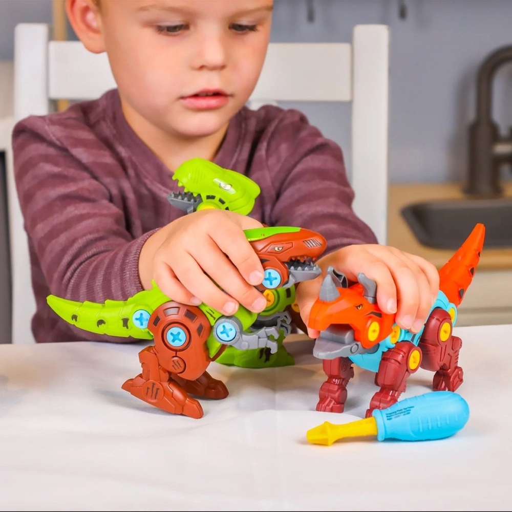 Dinosaur Adventure DIY Building Set - Picture 7 of 11